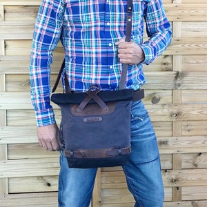 Unisex canvas messenger bag, Messenger bag with adjustable leather strap