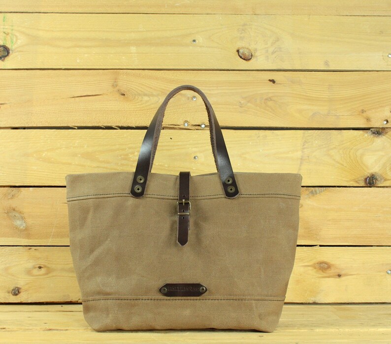 waxed canvas lunch bag with handle