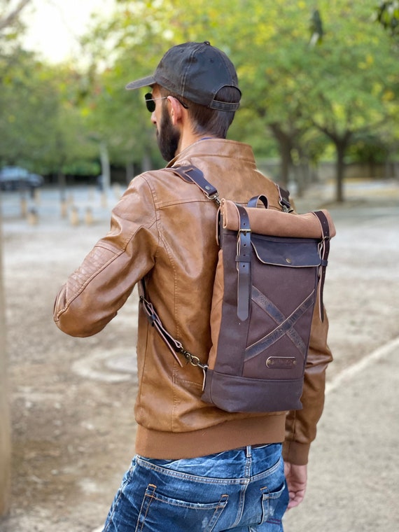 Rainy and Wet Days Backpack, Multifunctional Messenger 