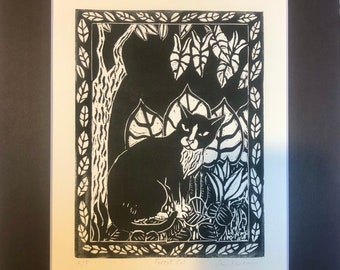 Gato del bosque: Gato Tuxedo Impresión en bloque en papel Rives de alta calidad, con paspartú a un tamaño de 11" x 14".