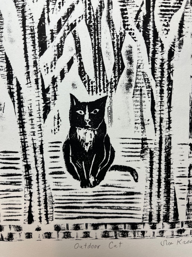 Outdoor Cat: Collagraph print of an exterior scene. image 3