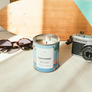 California - Craft candle scented with natural soy wax