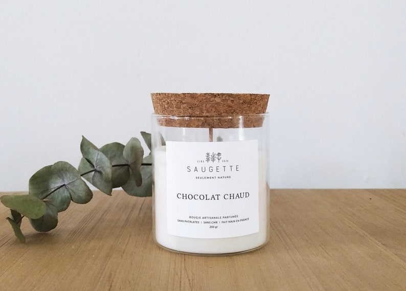 Hot chocolate Artisanal candle scented with natural soy wax Medium 200 g