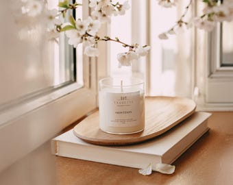 Spring - Handcrafted scented candle made with natural soy wax