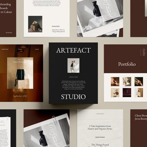 Puede incluir: Una colecci&oacute;n de materiales de dise&ntilde;o y branding, que incluyen folletos, mood boards y ejemplos de portafolios. La paleta de colores es principalmente marr&oacute;n, beige y blanco. La palabra "ARTEFACT" se muestra de forma destacada sobre un fondo negro.