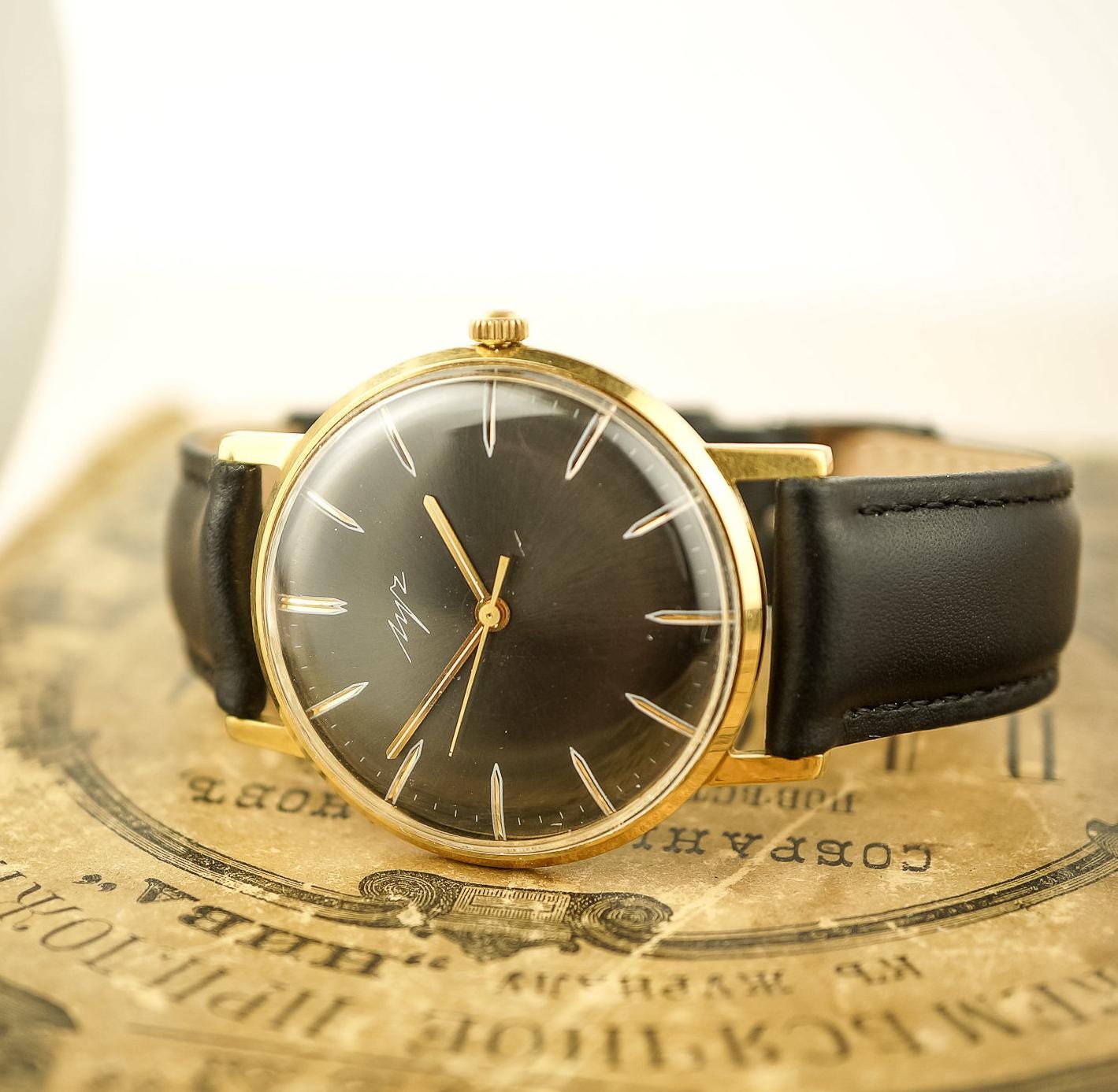 Vintage watch, Mens watch, USSR watch, gift for him, mens vintage watch, black watch ,black dial watch, watch classical