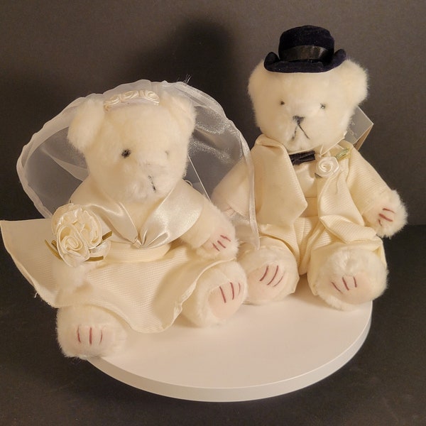 Vintage Russ Berrie Bride and Groom Bears Wedding Gift New Old Stock