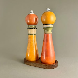 Wooden Salt and Pepper Grinder,   Pepper Grinder, Salt Grinder, Kitchen Decor, Colorful Pepper Mill
