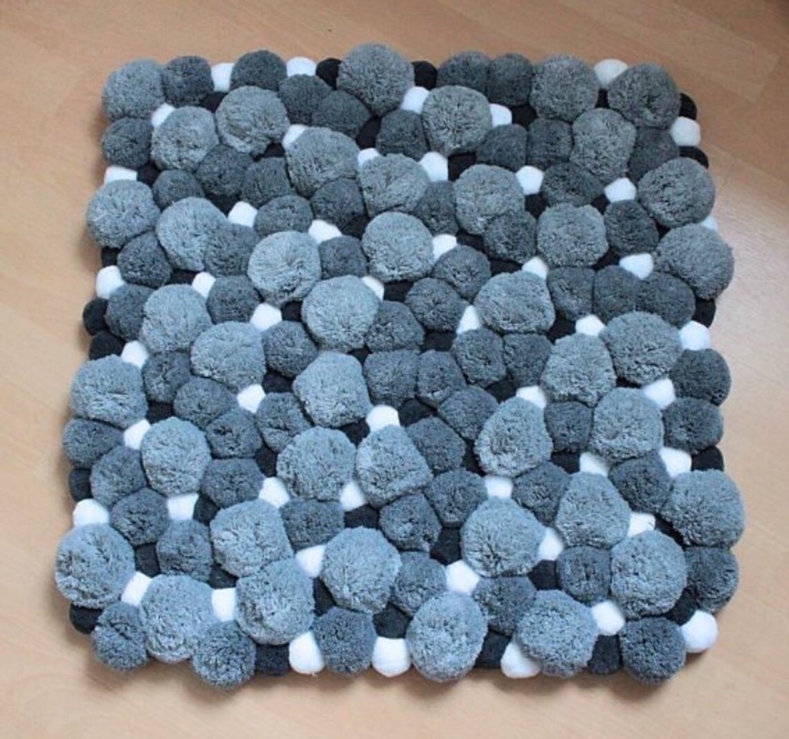 Pom Pom Rugs - Etsy