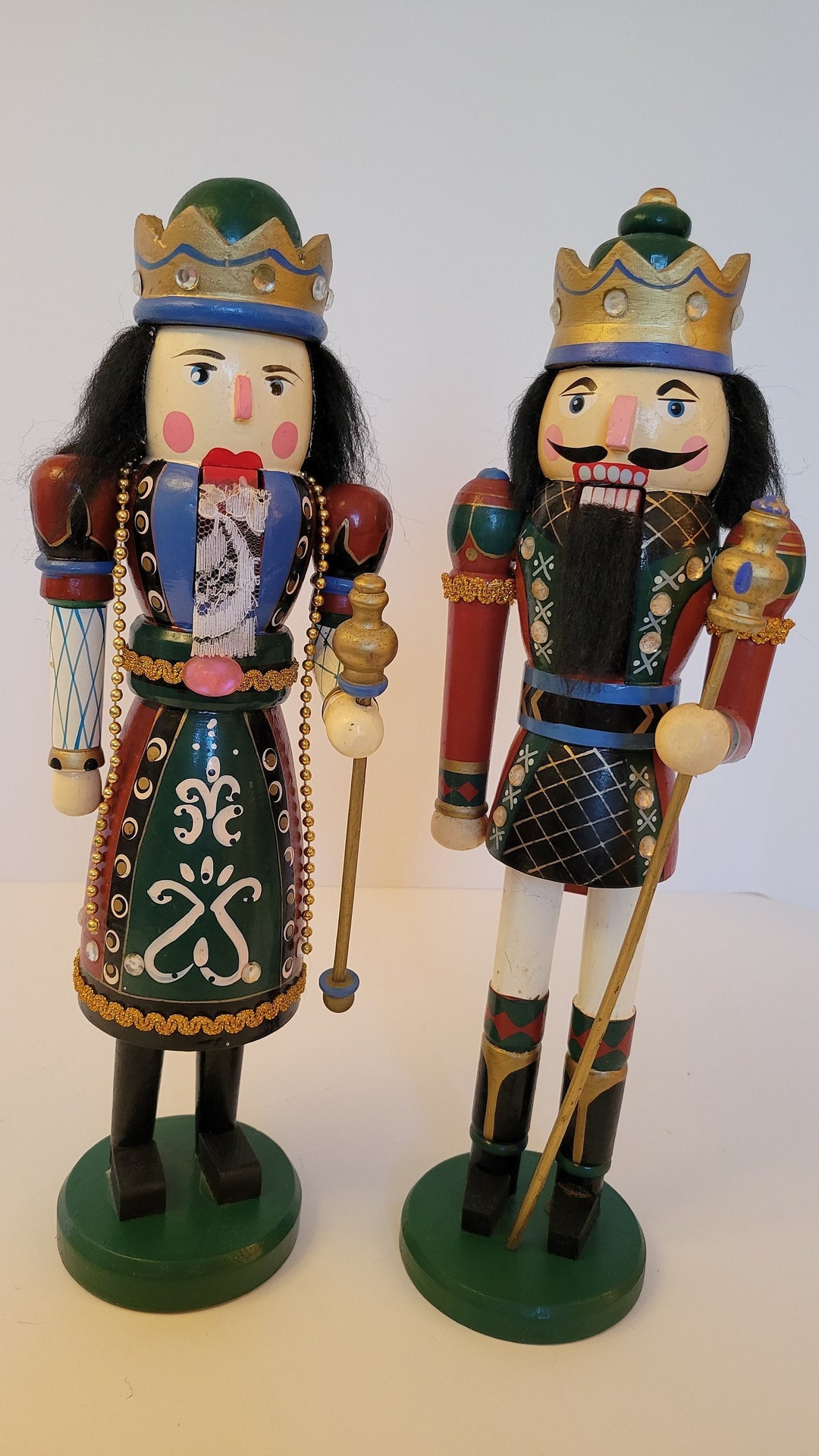 1980's Terry's Village King and Queen Wooden Nutcracker Set Etsy
