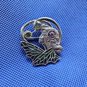 Art Nouveau Sterling Silver Plique-à-Jour Brooch with Peridot and Ruby Gemstones