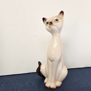 Siamese cat statue, Cat figurine, vintage home decor