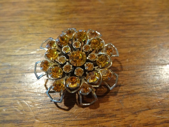 Vintage Amber Rhinestone Brooch - 1950's Atomic S… - image 7