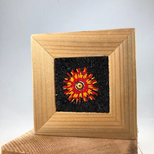 Imagem de suspensão de parede em miniatura de micro mosaico colorido