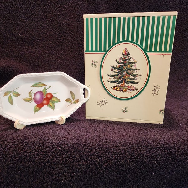 Spode Christmas Tree Gift Box with Green Trim and Vintage Spode Ring/Trinket/Pin Dish, J161, England, Gift Boxed, Ready to Give, SALE 5.00