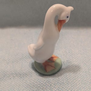 Herend Fine Porcelain Preening Goose or Duck 5119  Figurine 2.5” Tall, 1960s, Retired, Hungary, Marked