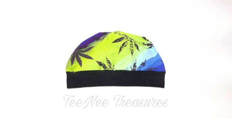 Mary Jane Marijuana Hat 420 style Womens Beanies Mens Winter Hats Weed Apparal Marijuana Leaf Pot Hat Green and Black Hat