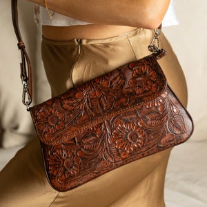 Cross body bags for women - hand tooled leather bag - leather purse crossbody - Mexican leather bag - tooled leather purse