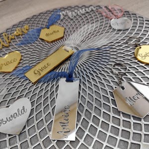 Segnaposto personalizzati in specchio – Eleganza e stile per ogni ospite