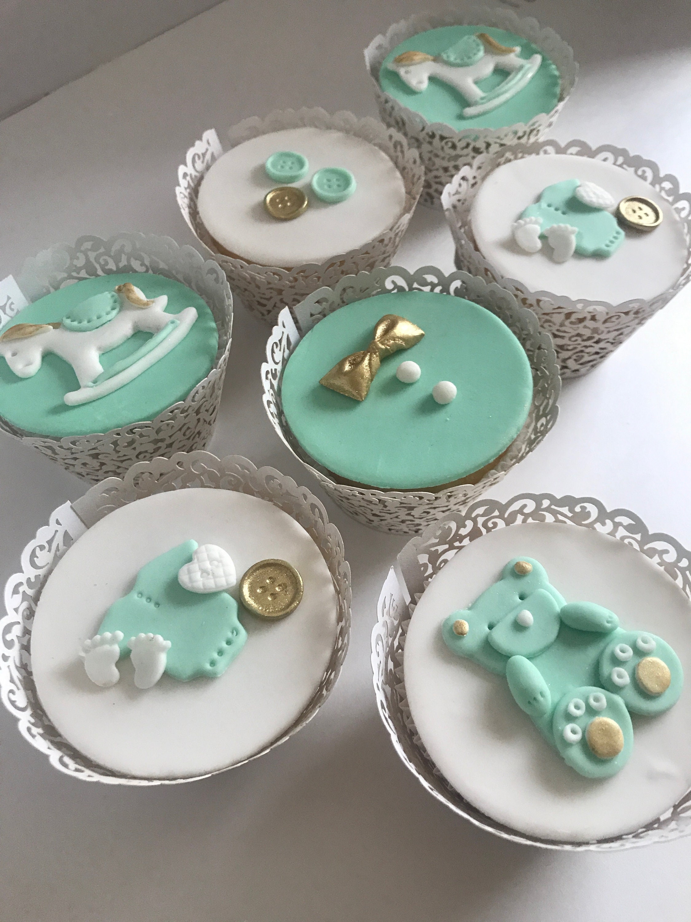 elegant baby shower cupcakes