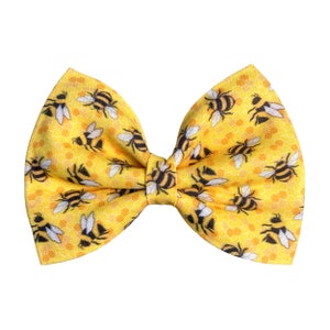 Bumble Bee Dog Bow Tie, Cat Bow Tie, Yellow Bows For Dog Collar, Spring Dog Bowtie, Gift For Pets, Bee Doggie Bowtie
