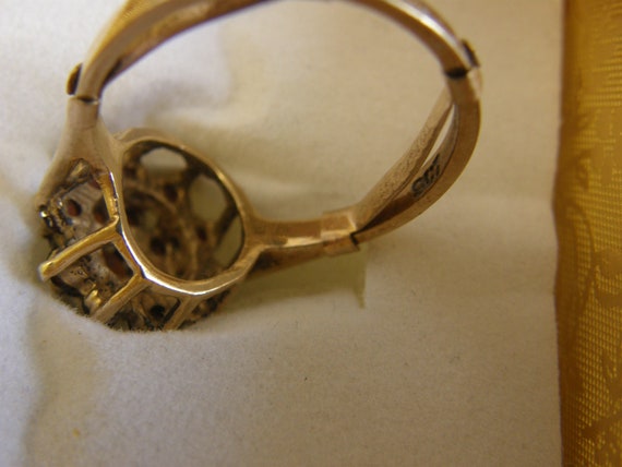 Vintage 9k Yellow Gold Garnet Ring with Matching … - image 5
