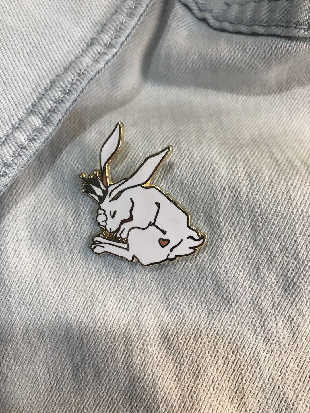 Kings Surrender to All - White Rabbit Pin - Etsy