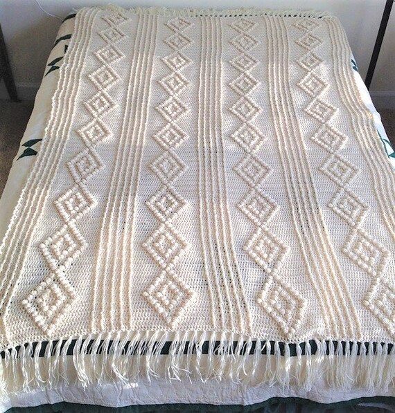 Vintage Crochet Pattern Classic Aran Afghan Paneled Popcorn Diamonds With Fringe Pdf Instant Digital Download 10 Ply - 