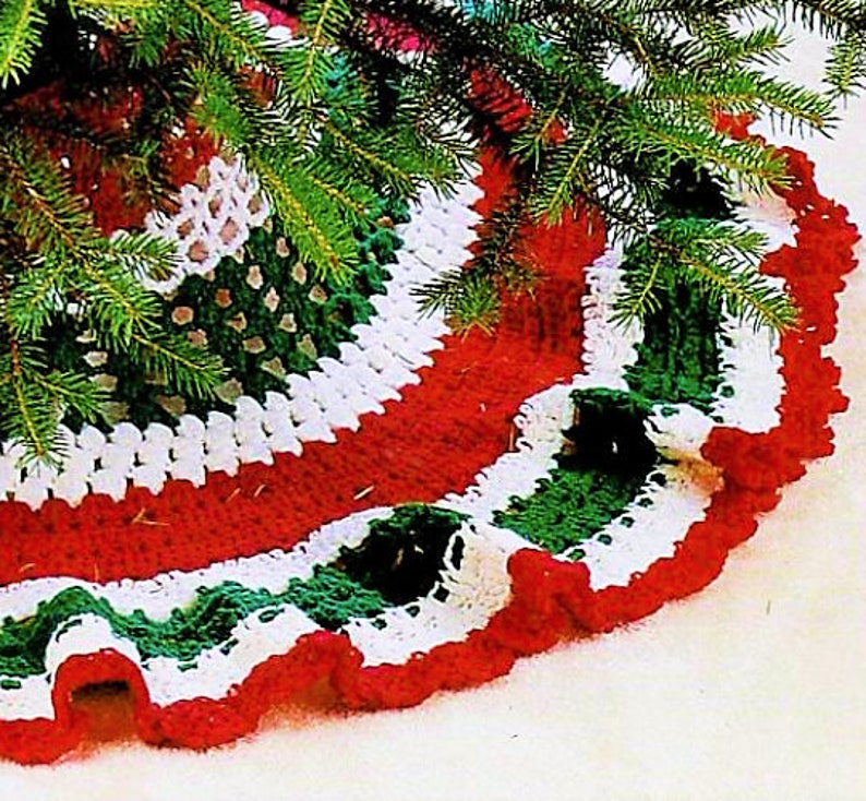 Vintage Crochet Pattern 48 Christmas Tree Skirt Red