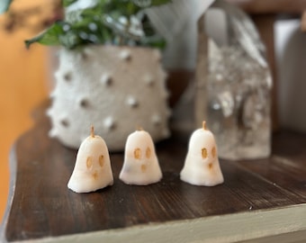 mini ghost candles