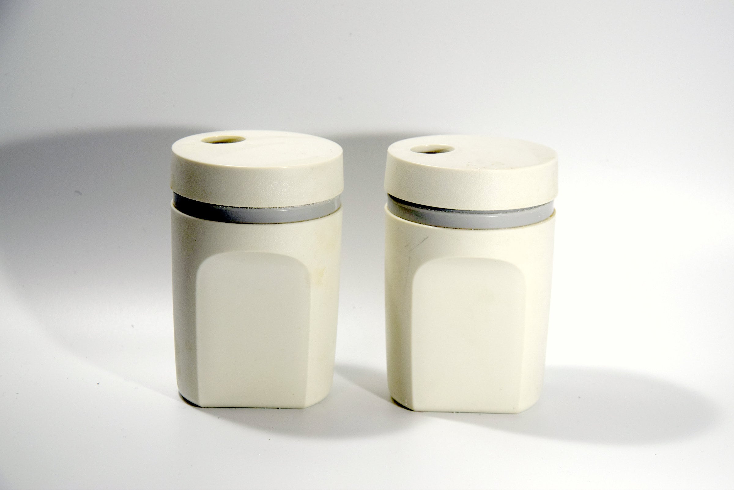 Tupperware shaker - Etsy 日本