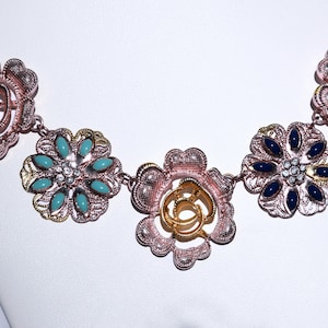 Vintage Gold Tone Brooch Choker Necklace with Turquoise & Blue Flowers