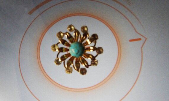Turquoise Starburst Brooch Bordered with Crystals… - image 6