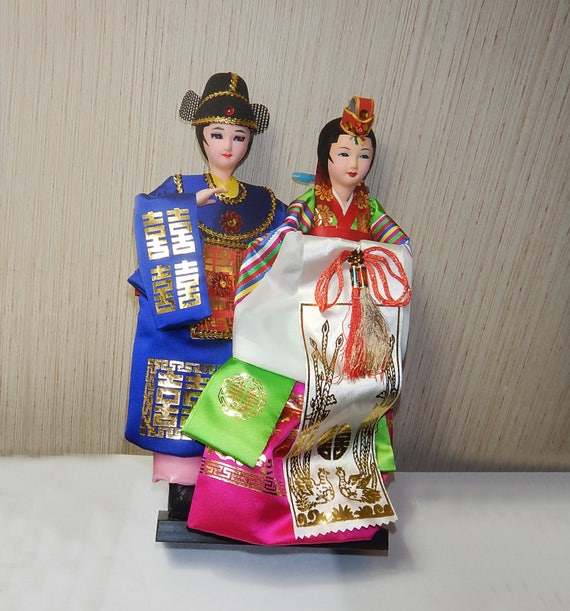 vintage wedding dolls