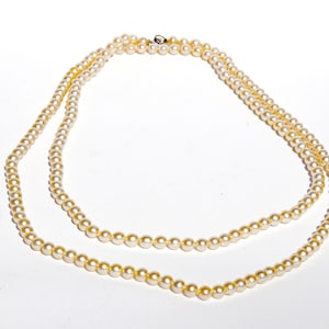 Art Deco Ivory Pearl 62-Inch Flapper Necklace for Gatsby Bridal Costume