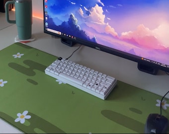 Daisy Field Desk Mat | Mouse Mat | Extra Large Mouse pad | Gaming Mouse mat | Aesthetic Desk Accessories