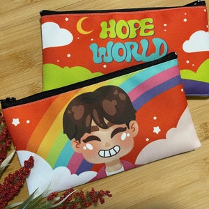 Étui à crayons J-Hope Hope World BTS | Étui à crayons arc-en-ciel | Étui à crayons Bangtan | Pochette à crayons