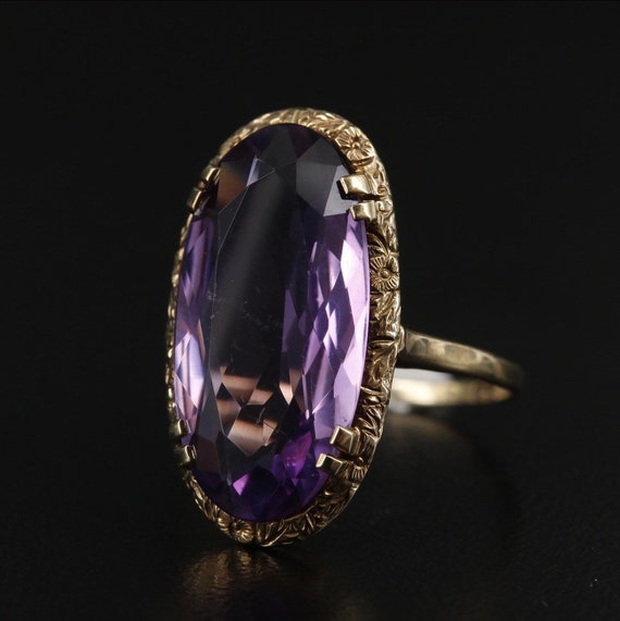 Victorian Amethyst 9K Gold Ring with Floral Detail - image 2
