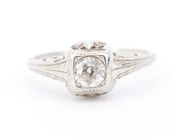 Edwardian 18K White Gold Filigree Diamond Ring