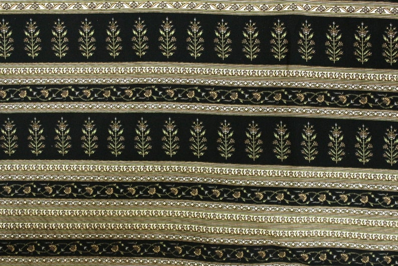 Free Shipping Vintage Indian silk sari craft making art fabric 5 yard used fabric dress making wrap kimono fabric ar 07