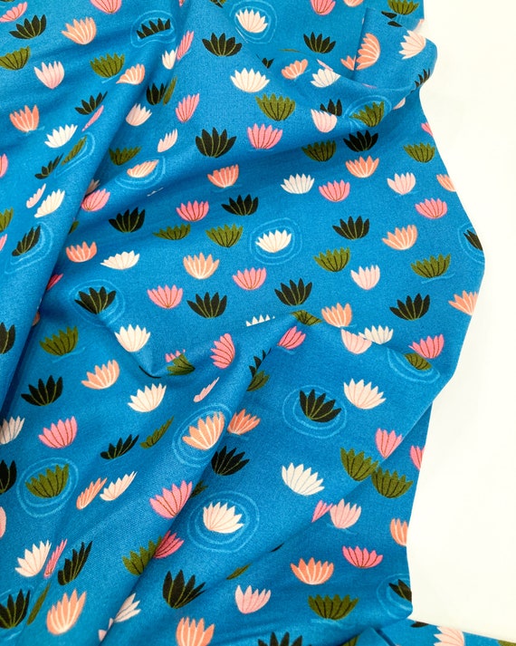 Floating Flora - Spring Riviere - Kate Merritt - Cloud 9 Fabrics - Poplin Floating Flora - Spring Riviere - Kate Merritt - Cloud 9 Fabrics - Poplin