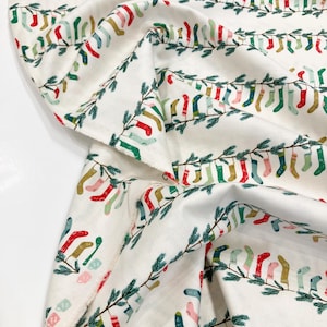 Moda 'Cozy Wonderland' Quilting Baumwolle 'Strümpfe' in Natur