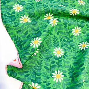 Ruby Star Society 'Flowerland' Quilting Cotton 'Daisies' in Verdant