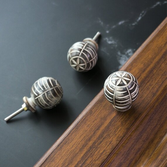 Wood Carving Cabinet Handle Pull Dresser Drawer Knobs Handles Etsy
