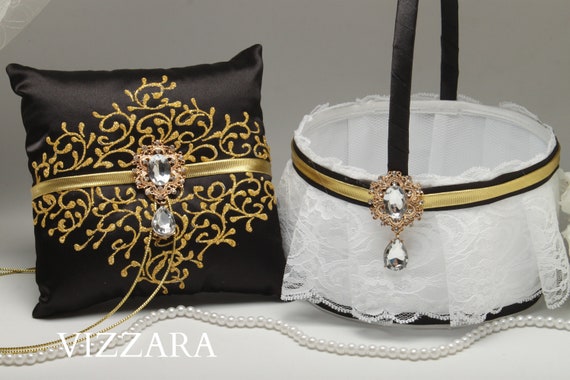 flower girl basket and ring pillow
