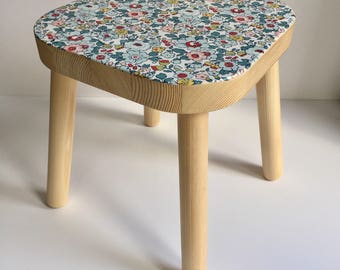 small round side table for nursery