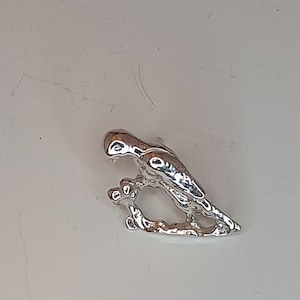 アンティークシルバーオウムブローチピン