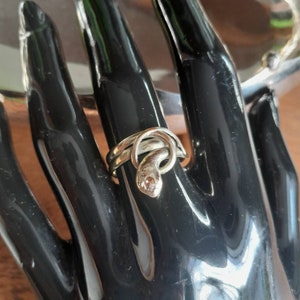 Vintage gold snake ring with colored diamond