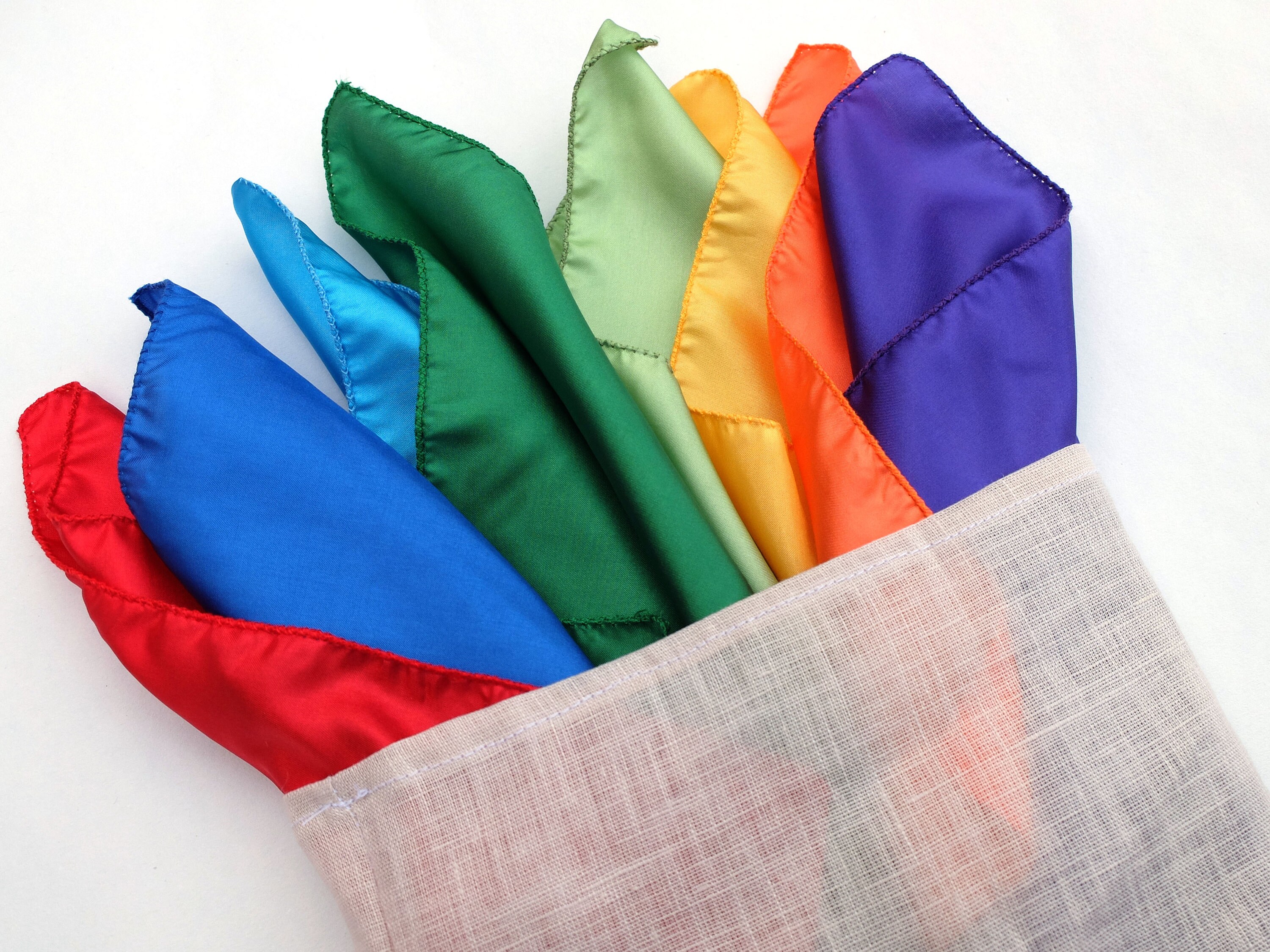 montessori play silks