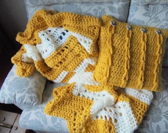 Super Chunky Hand Crocheted Mustard and Cream Throw, Crocheted Blanket, Homemade Throw, Woolen Blanket, Chunky Knitted Blanket